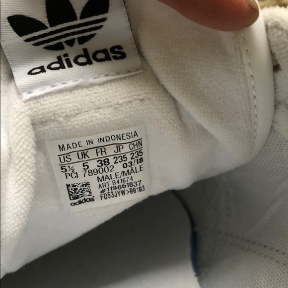 ADIDAS ORIGINAL CONTINENTAL - Picture 8 of 8